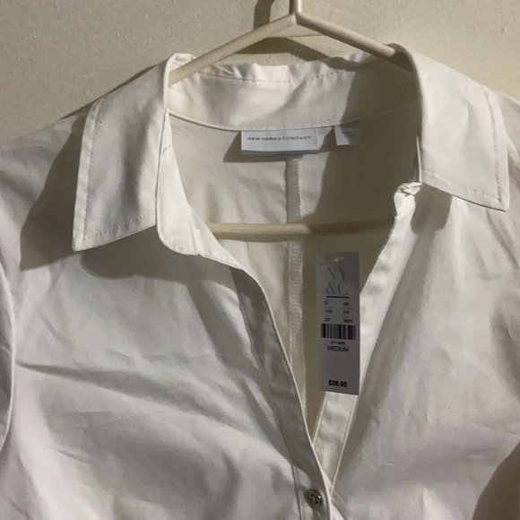 Brand new white long sleeve blouse 24 hour price drop - Picture 2 of 6